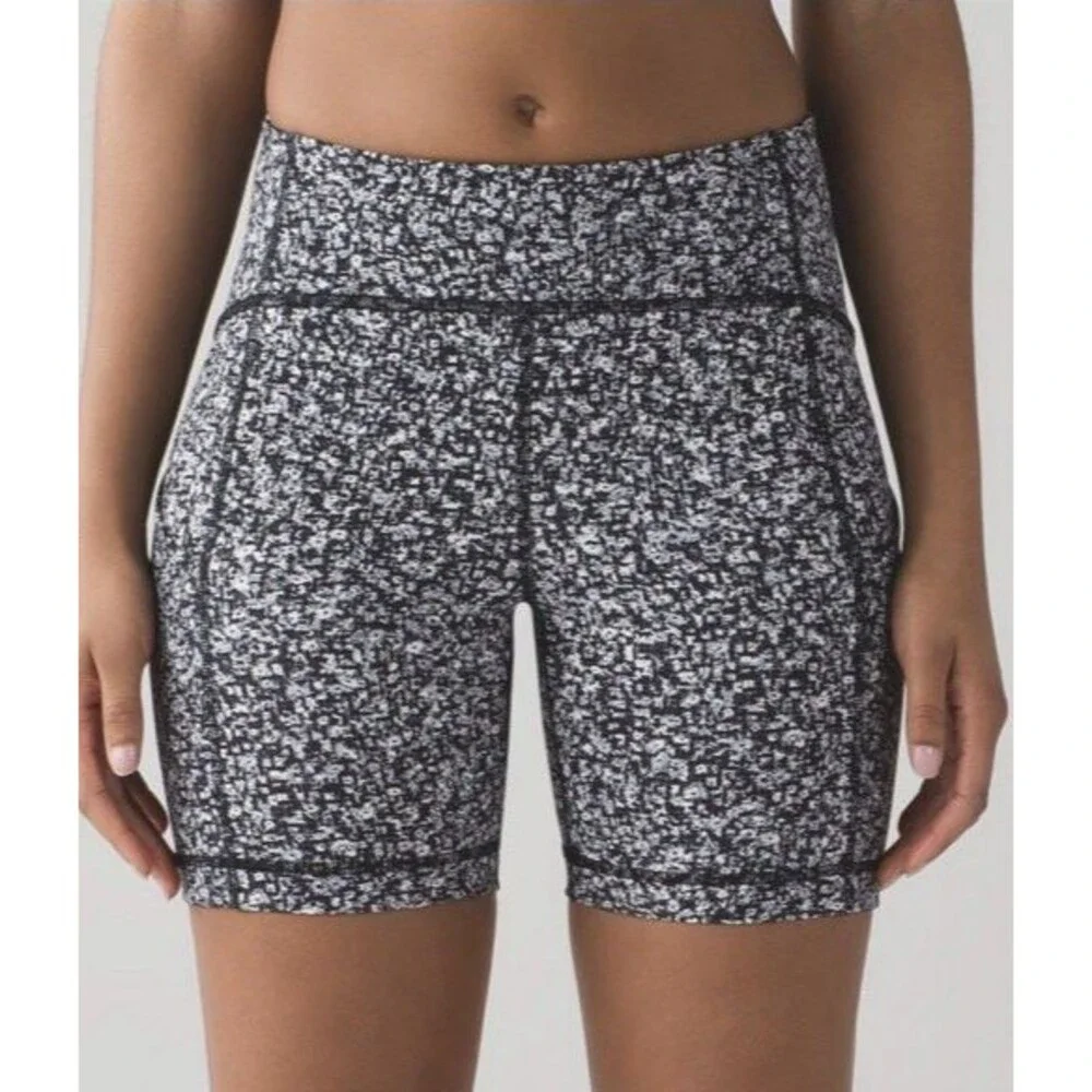 Lululemon BUNDLE OF 2  Sole Training Shorts 6